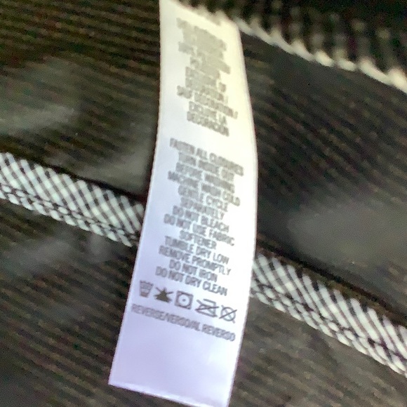 NWOT! - IZOD Gingham Check Full-Zip Packable Windbreaker Jacket - Picture 7 of 11